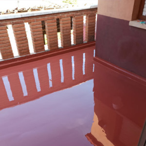 Rodillo Aireador Polietileno Ø74 24 cm, ideal para aplicar suelos de manera eficiente y profesional. ¡Transforma tus espacios!