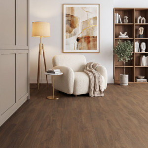 Suelo laminado Faus Harmony Nogal Clásico, elegancia y durabilidad para transformar tu hogar con estilo.